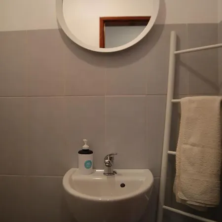 The Minimal House 公寓