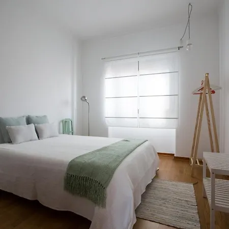 The Minimal House * 邦巴拉尔